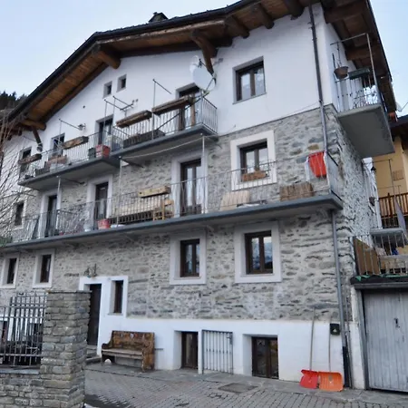 Apartament Bilocale Montano *